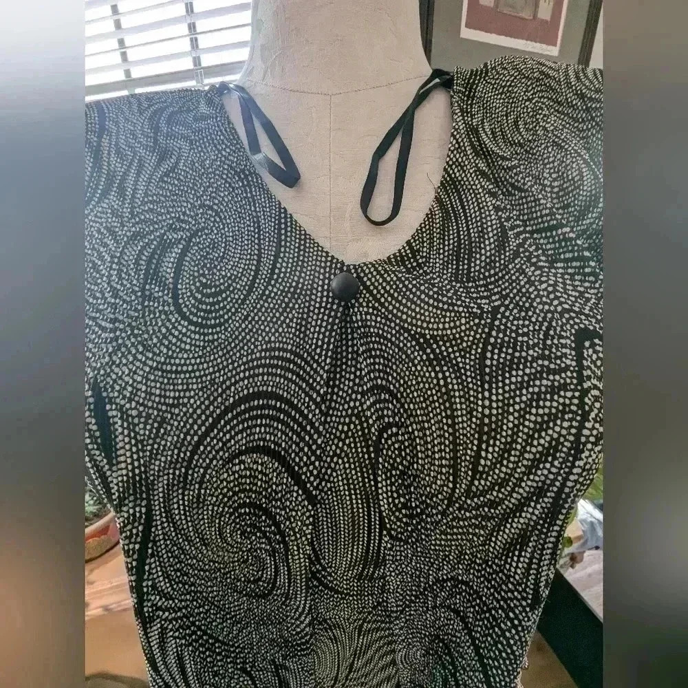NWOT Connected Women's Dress Size 14 - Picture 7 of 12